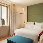 فندق Bvlgari 5*